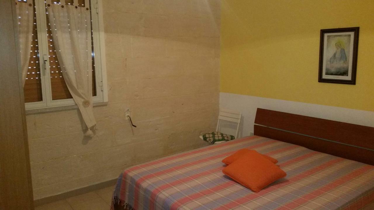 Casa Vacanza Via Lazio Torre Lapillo Esterno foto